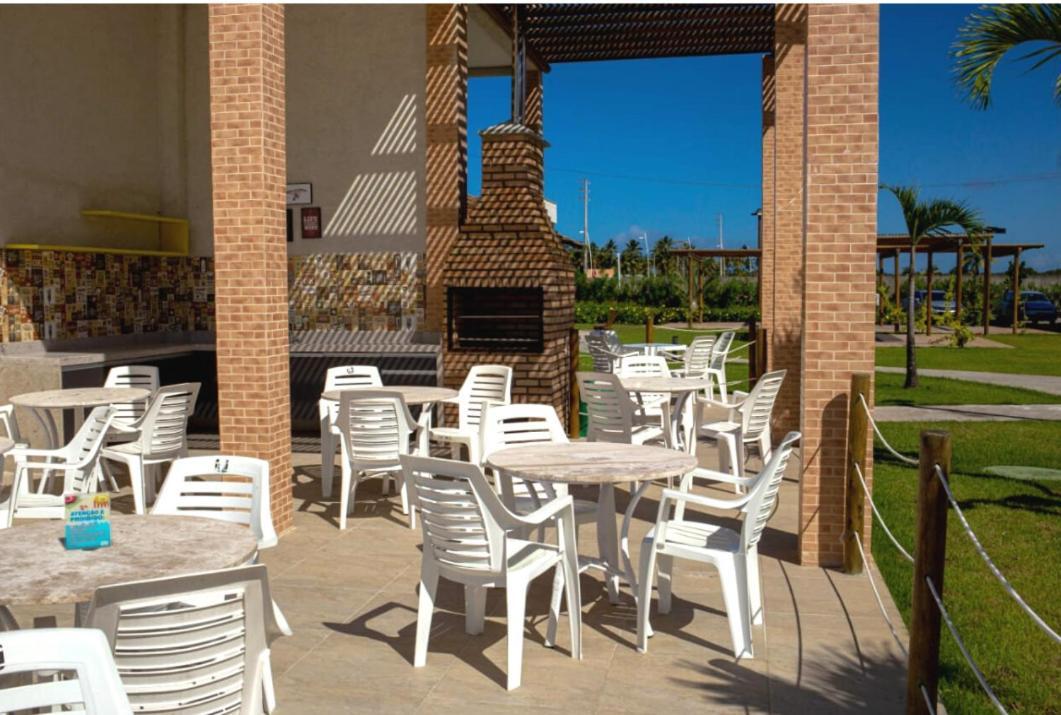 Apartamento Com Piscina 1 No Muro Alto Cond Club - 413 Порту-де-Галиньяш Экстерьер фото